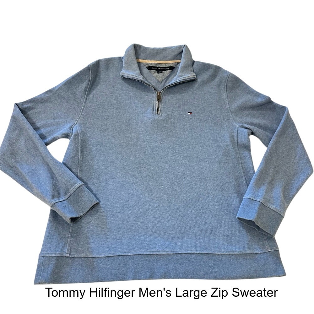 Tommy Hilfiger Men's Light Blue Pullover 1/4 Zip Sweater - Large